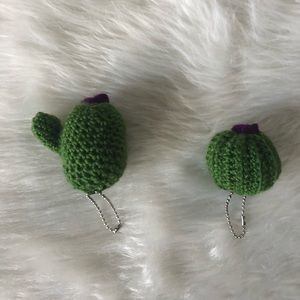 Hand crocheted cactus keychain